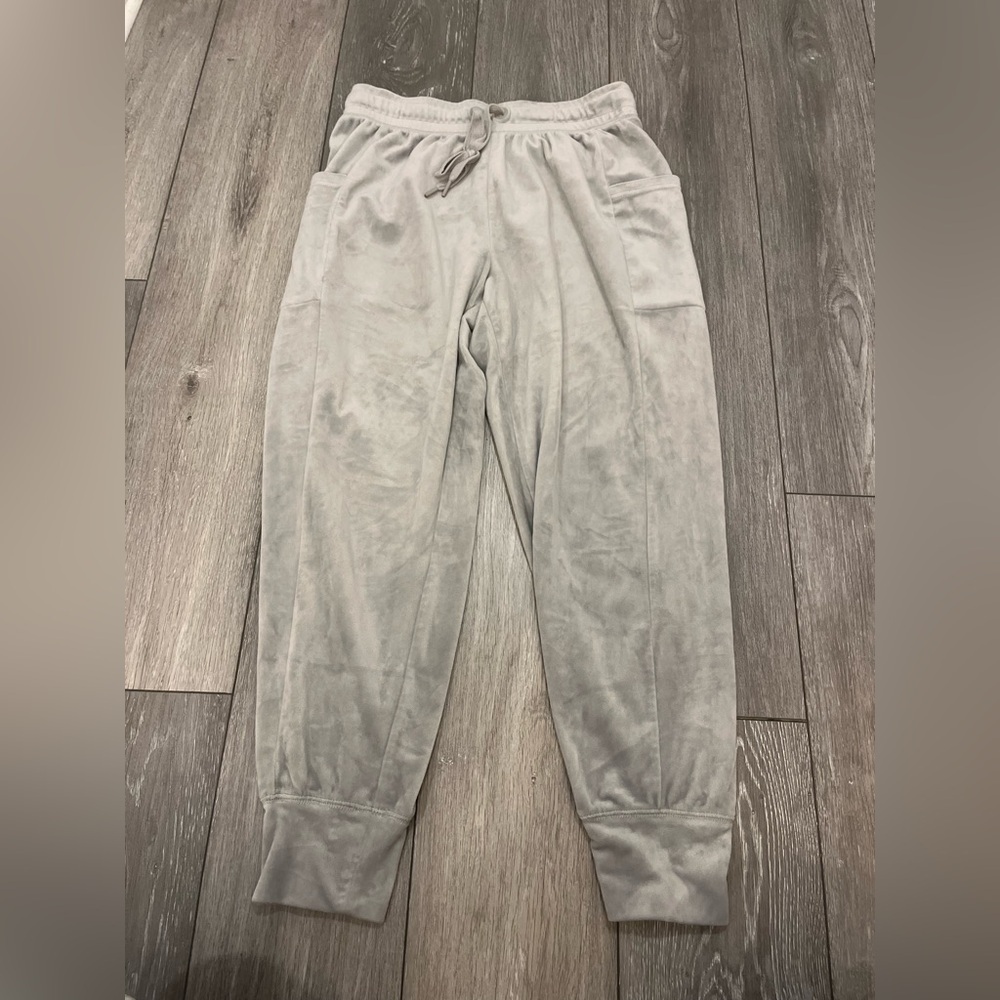Aerie Offline Velour Gray Joggers Size Medium